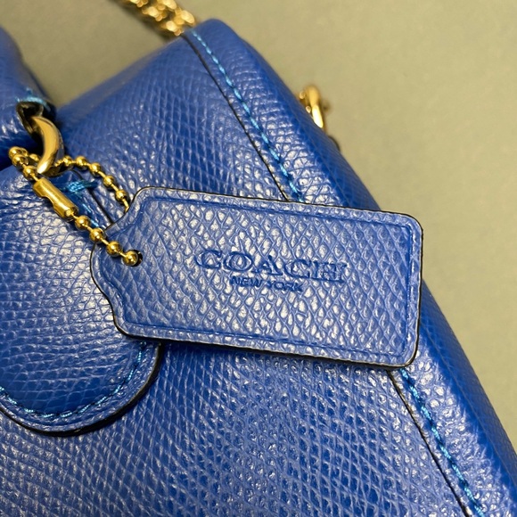 Small Coach Crossbody - Picture 3 of 4